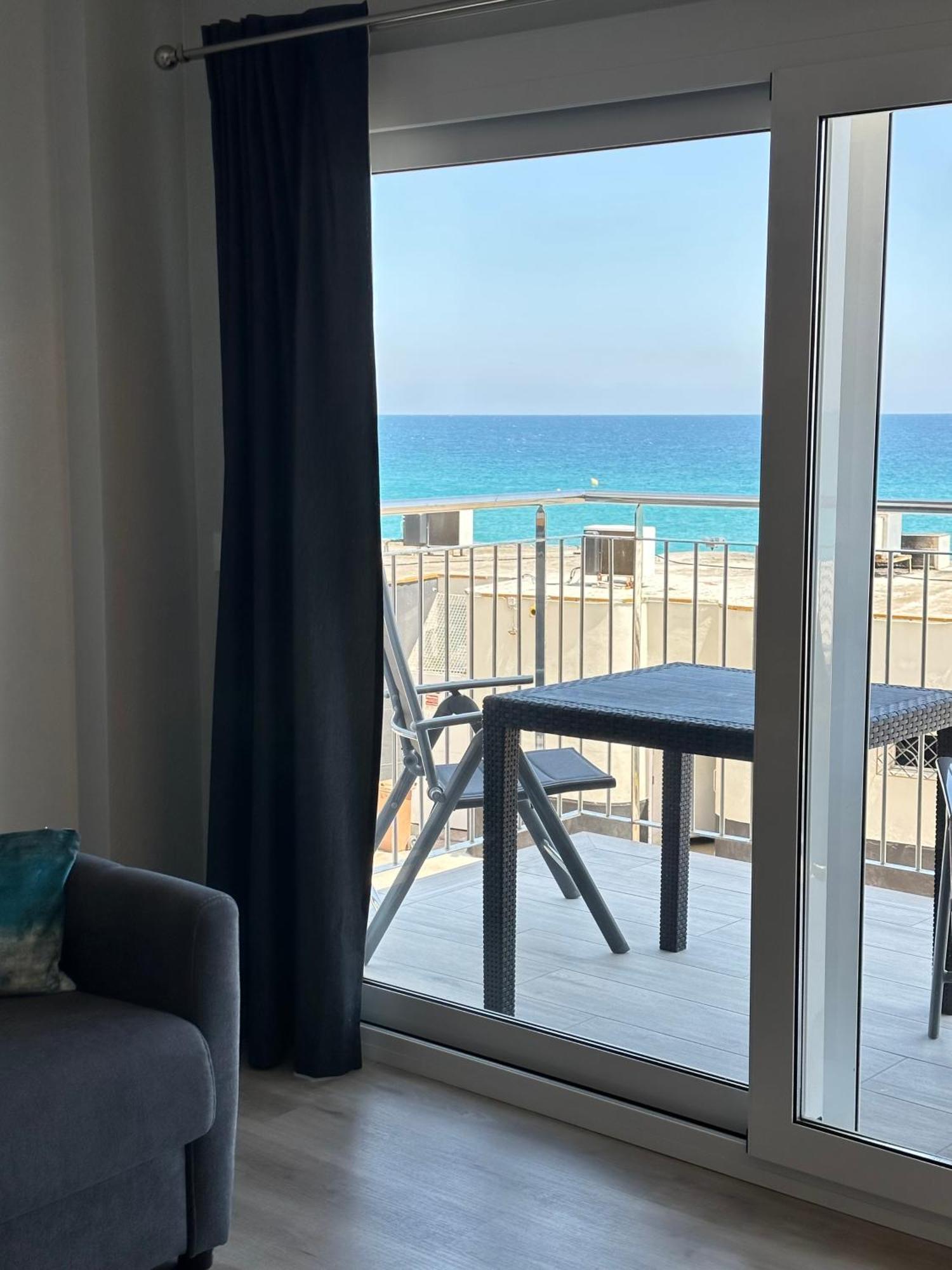 Estudio Con Impresionantes Vistas Al Mar 블랑스 외부 사진